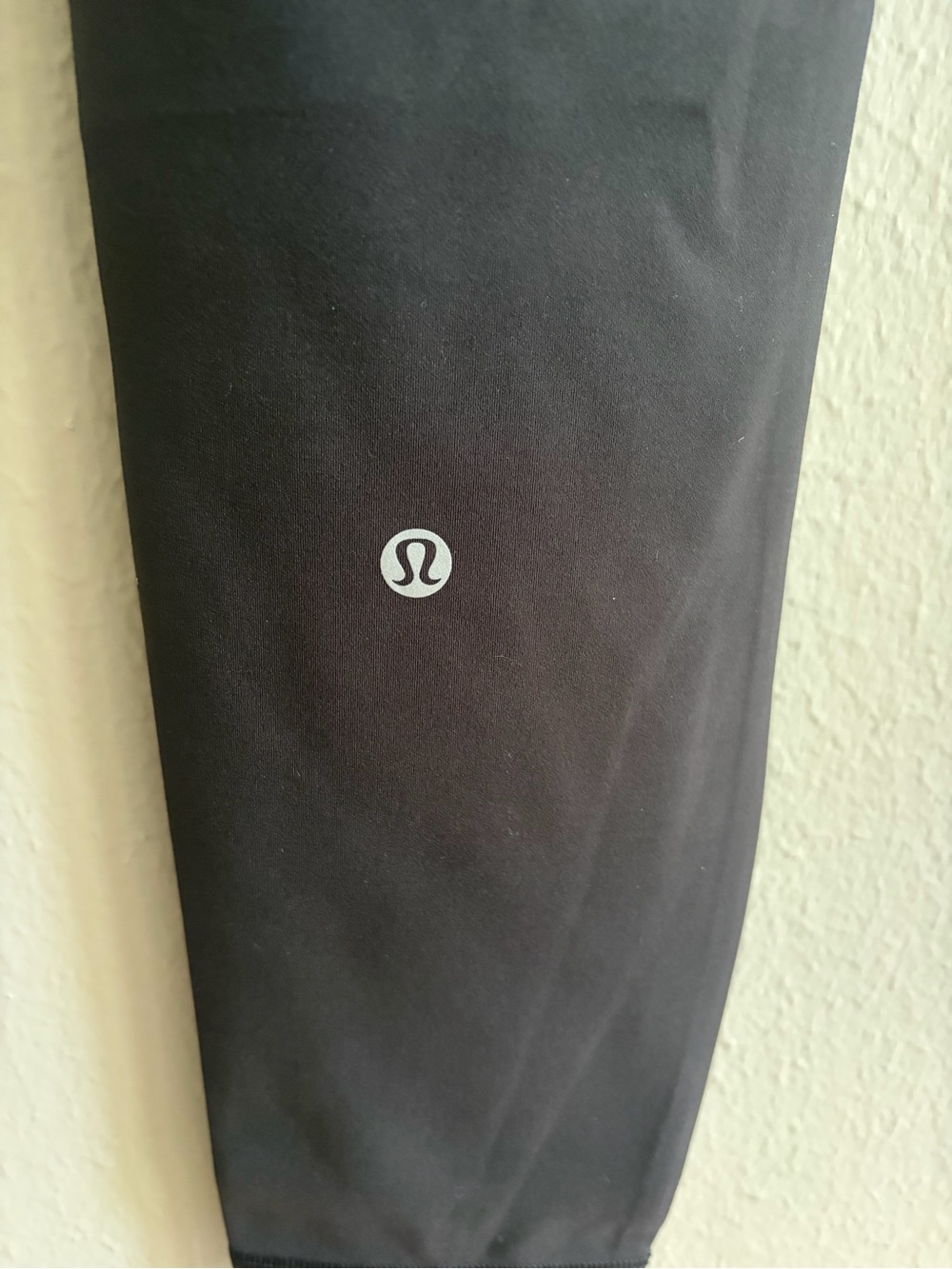 NWT Lululemon HR Black Women's Wunder Under, no line. Size: 6 - Picture 6 of 12